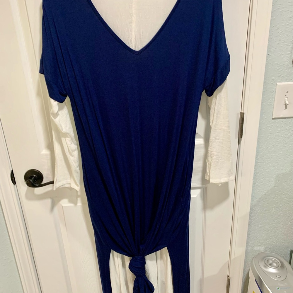 Two piece dress! Navy short sleeve linen style slit dress over white linen maxi